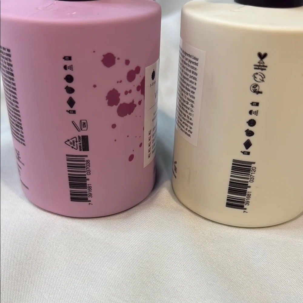 Maria Nila Stockholm, Vivid Violet & White Mix Color Refresh Hair Care Set, USED